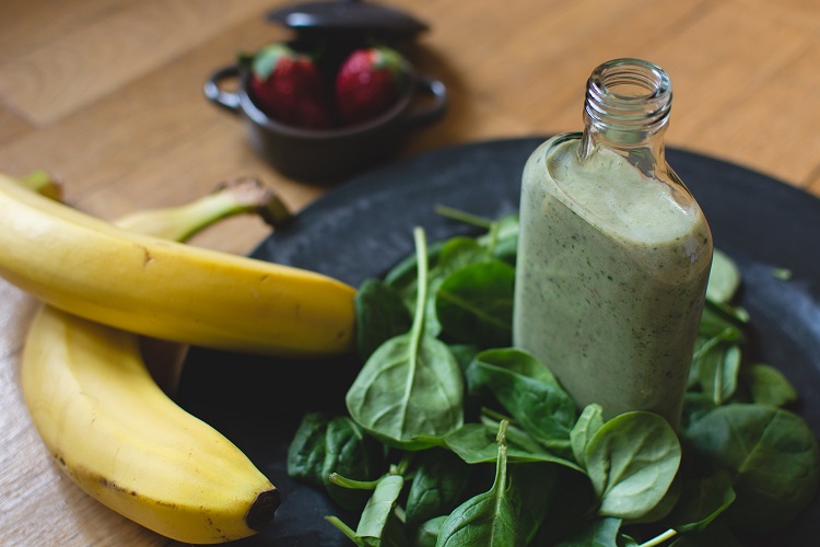 Avocado-Banana Smoothie Recipe