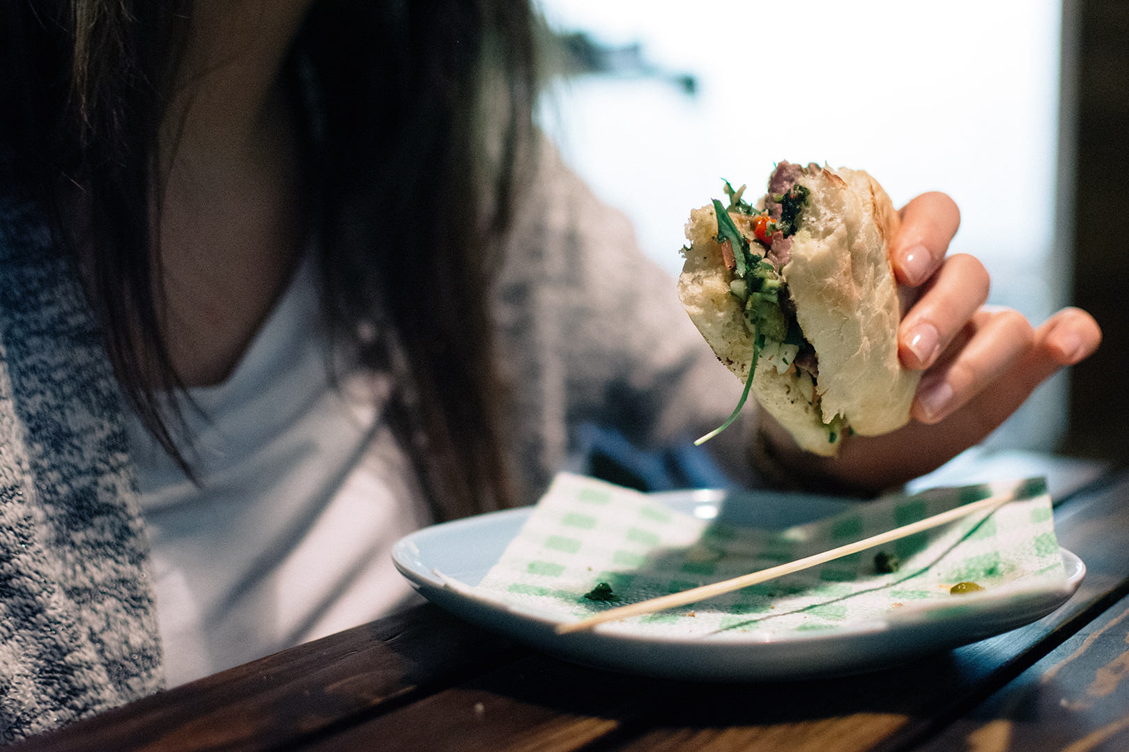 Foodiesfeed.com Argentinian Beef Steak Sandwich